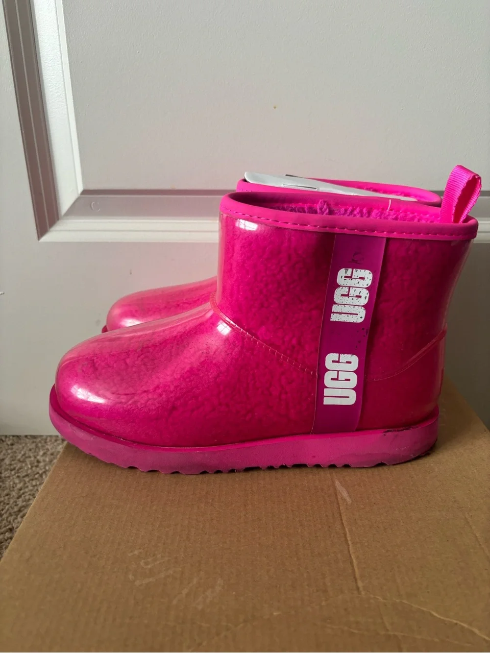UGG Kids Bright Pink Glossy Rain Ankle Boots